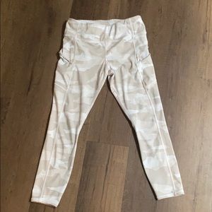 Athleta Running Crop Leggings